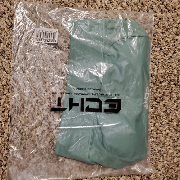 Echt high neck sports bra - Picture 4 of 4